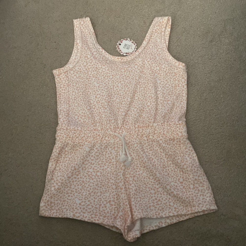 Pink Rose 🌹 Girls Ivory Peach Leopard Romper